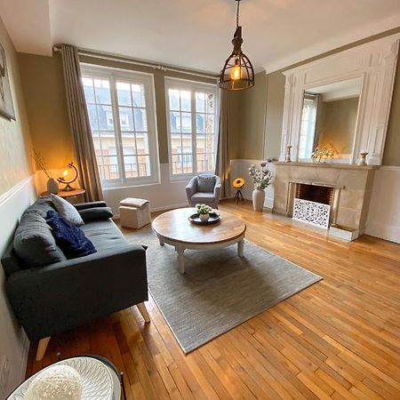 Appartement Chic, 3 Chambres, Hyper Centre-Ville, Parking Payant 阿棉 外观 照片