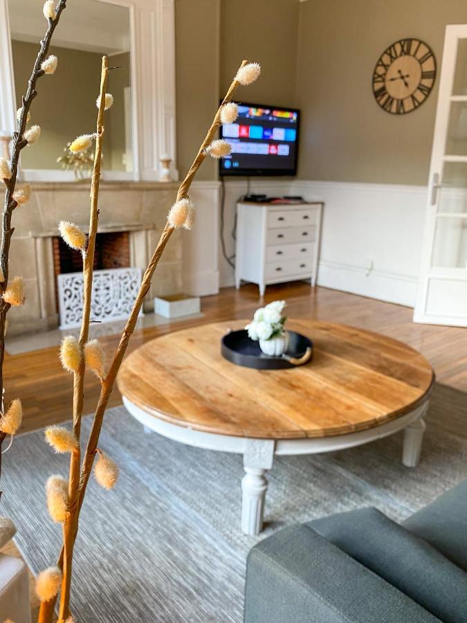 Appartement Chic, 3 Chambres, Hyper Centre-Ville, Parking Payant 阿棉 外观 照片