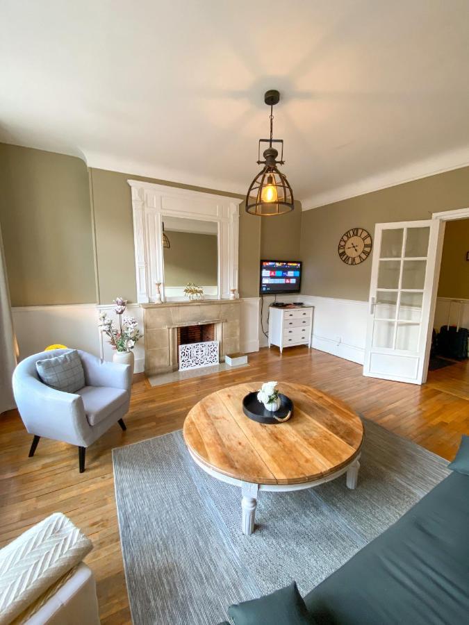 Appartement Chic, 3 Chambres, Hyper Centre-Ville, Parking Payant 阿棉 外观 照片