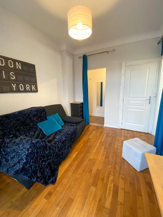 Appartement Chic, 3 Chambres, Hyper Centre-Ville, Parking Payant 阿棉 外观 照片