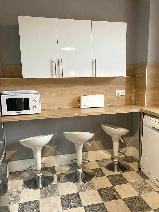 Appartement Chic, 3 Chambres, Hyper Centre-Ville, Parking Payant 阿棉 外观 照片
